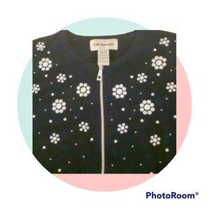 C.D. Daniel's size Large zip up beautiful little white flowers blue sweater